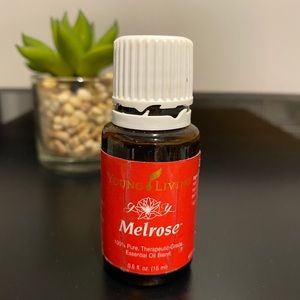 ☘️Young Living Melrose Essential Oil 15ml